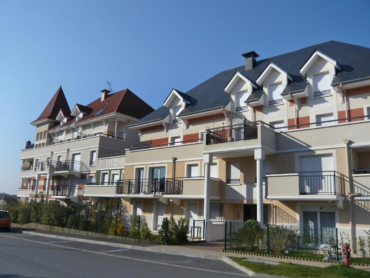 Apartment Les Marines 1 Et 2-7 By Interhome Кабур Екстер'єр фото